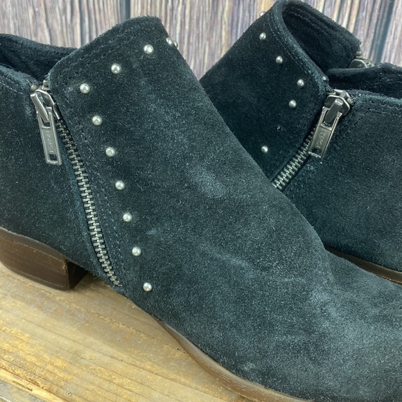 Minnietonka Black Suede Ankle Booties- Size 8 - Picture 12 of 12